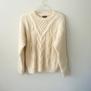 Forever 21 Cream Color Cable Knit Sweater  Sz M
